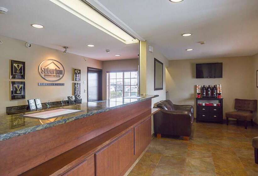 فندق Suburban Studios Clarksvillelouisville North