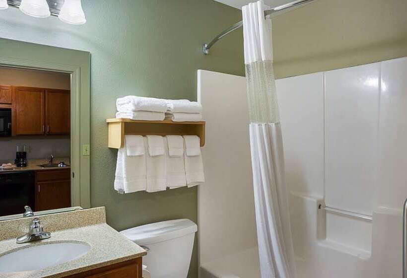 فندق Suburban Studios Clarksvillelouisville North