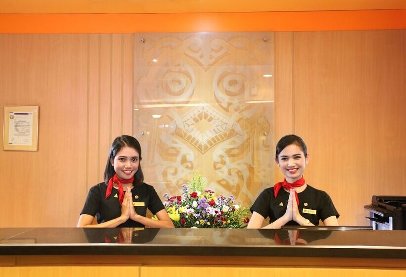 בית מלון כפרי Swissbelinn Balikpapan