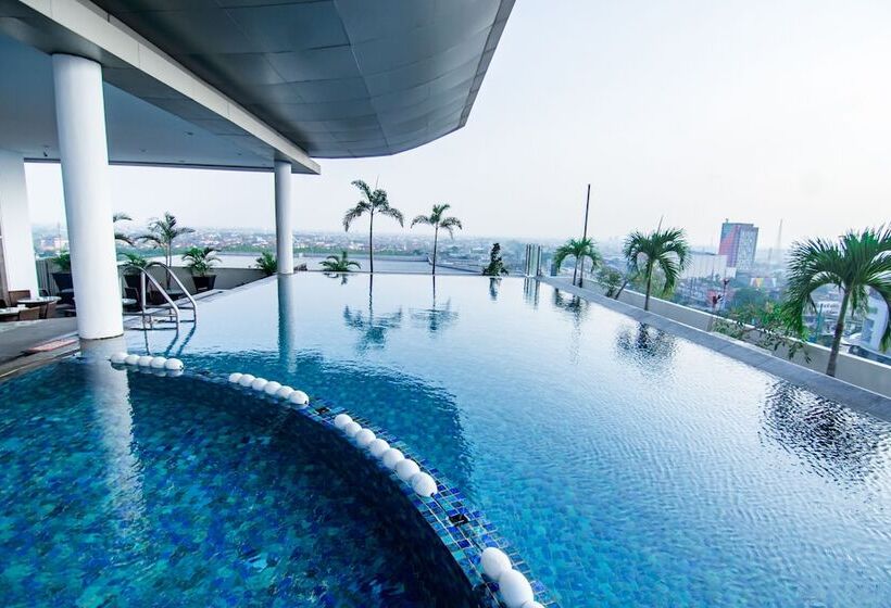 ホテル Swissbelinn Ska Pekanbaru