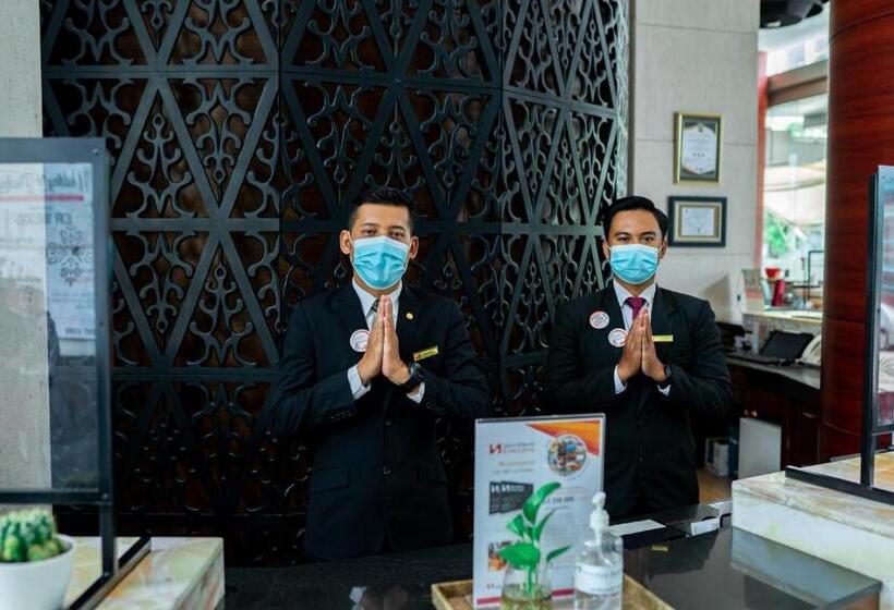 ホテル Swissbelinn Ska Pekanbaru