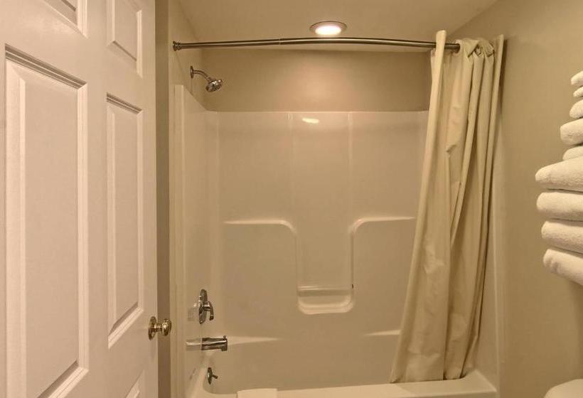 בית מלון כפרי The Legend Cottage Inn