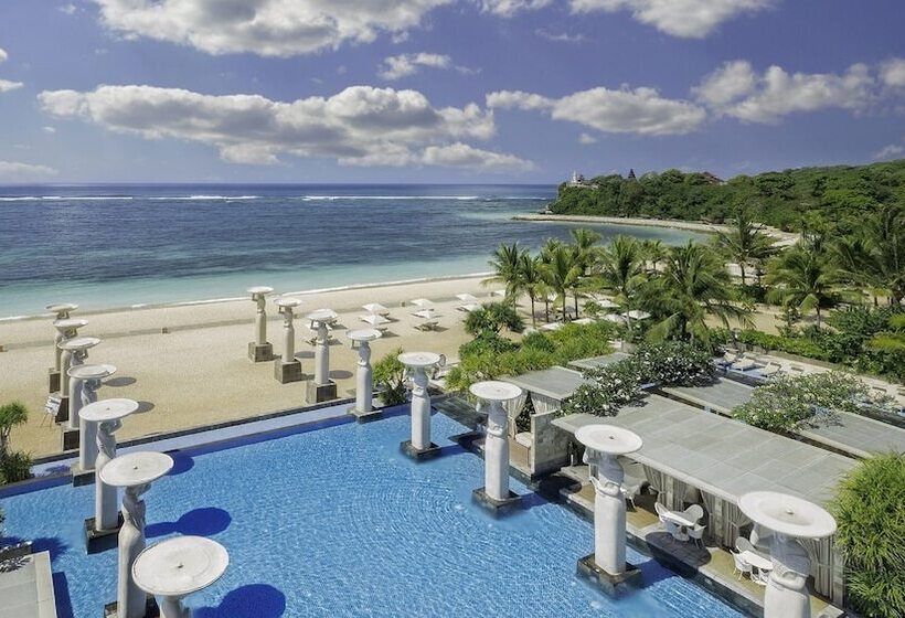 Отель The Mulia Bali