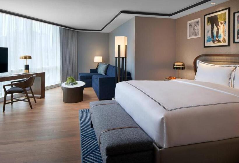 فندق The Opus Westchester, Autograph Collection