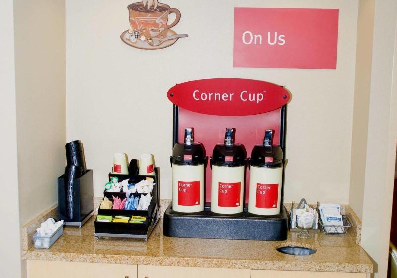 فندق Towneplace Suites Fayetteville Cross Creek