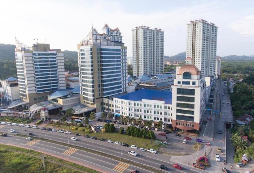 Tune Hotels   1 Borneo, Kota Kinabalu