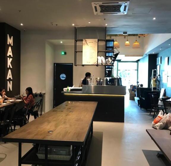 Tune Hotels   1 Borneo, Kota Kinabalu