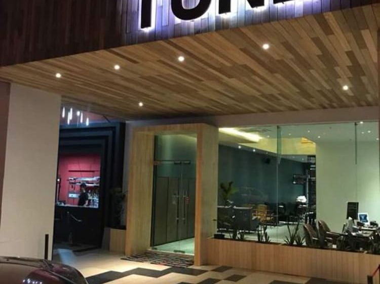 Tune Hotels   1 Borneo, Kota Kinabalu