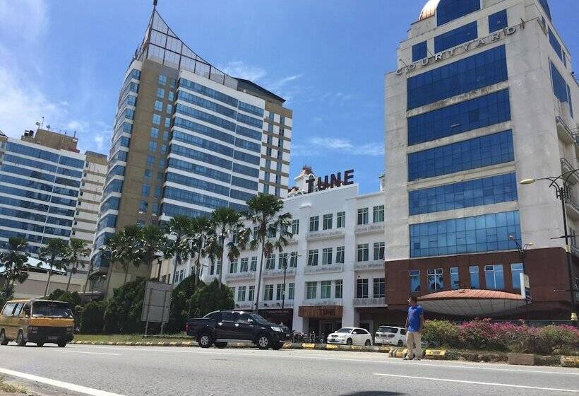 Tune Hotels   1 Borneo, Kota Kinabalu