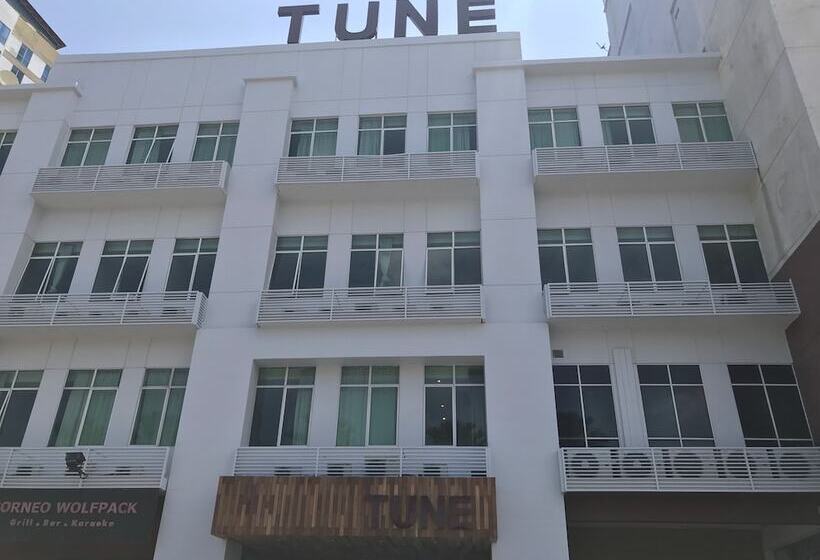 Tune Hotels   1 Borneo, Kota Kinabalu