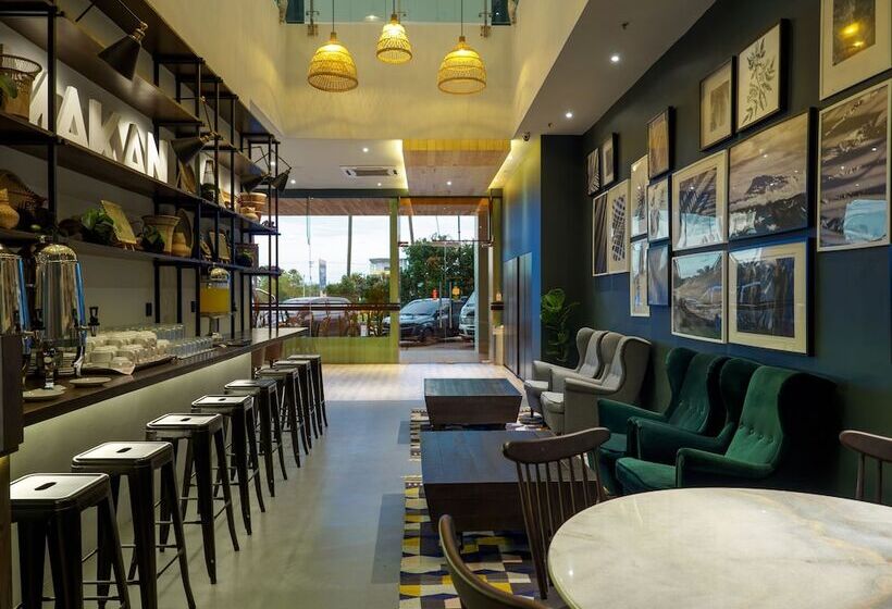 Tune Hotels   1 Borneo, Kota Kinabalu