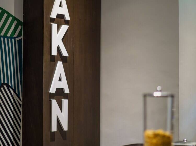 Tune Hotels   1 Borneo, Kota Kinabalu