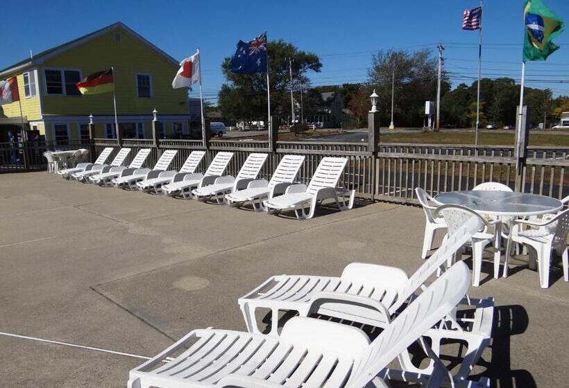 Jonathan Edwards Motel