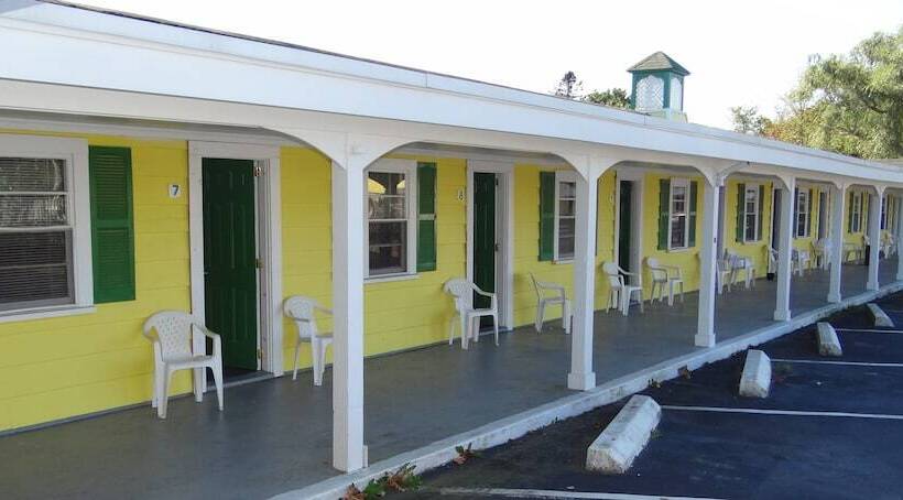 Jonathan Edwards Motel