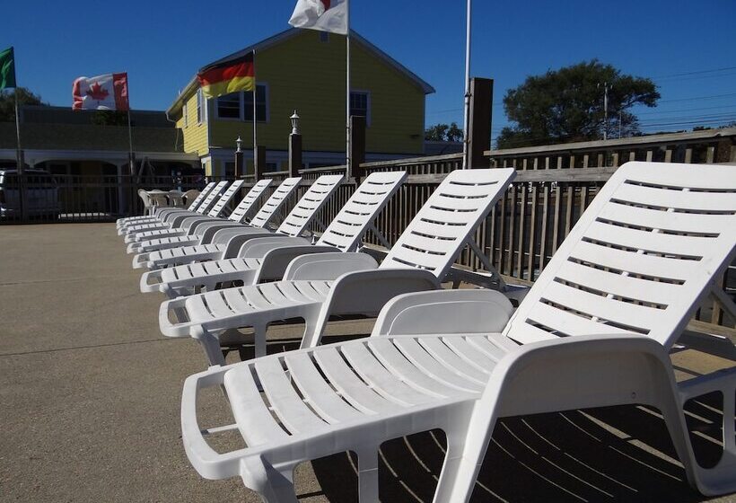 Jonathan Edwards Motel