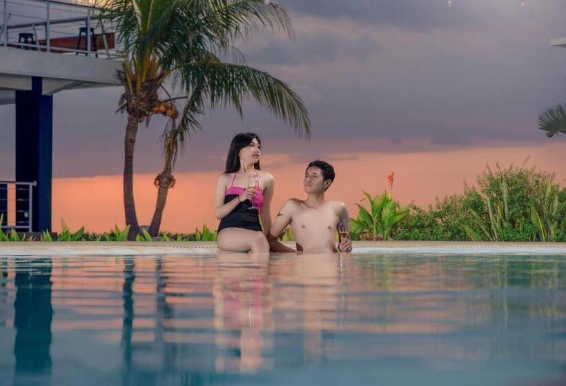 Kristal Hotel Kupang