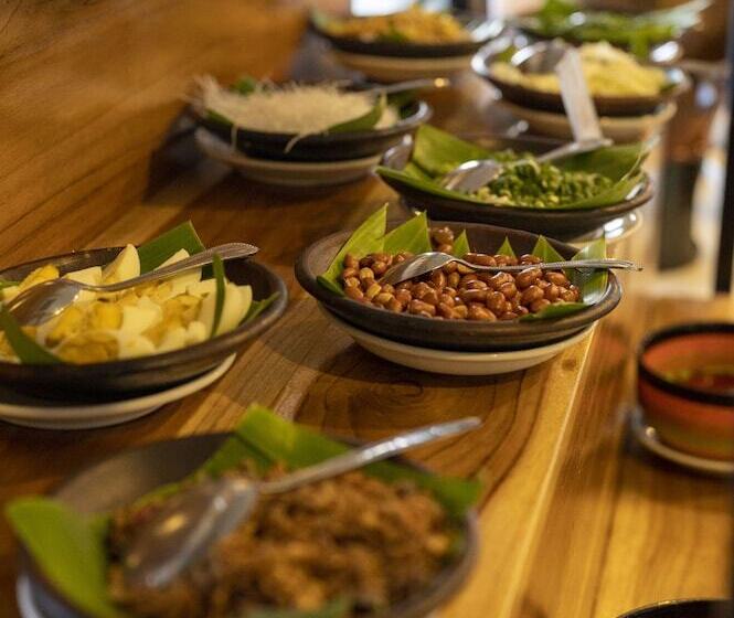 Kristal Hotel Kupang