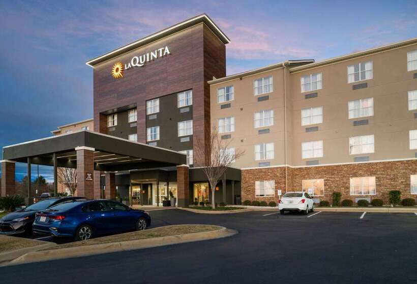 La Quinta By Wyndham Montgomery