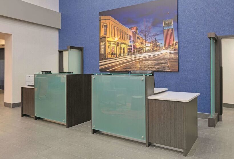 La Quinta By Wyndham Tyler South