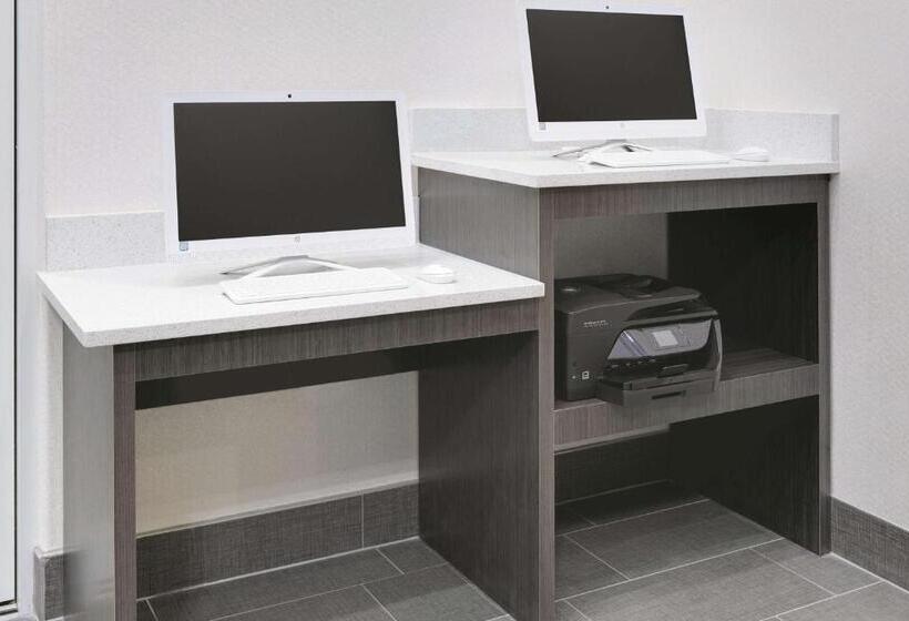 La Quinta By Wyndham Tyler South