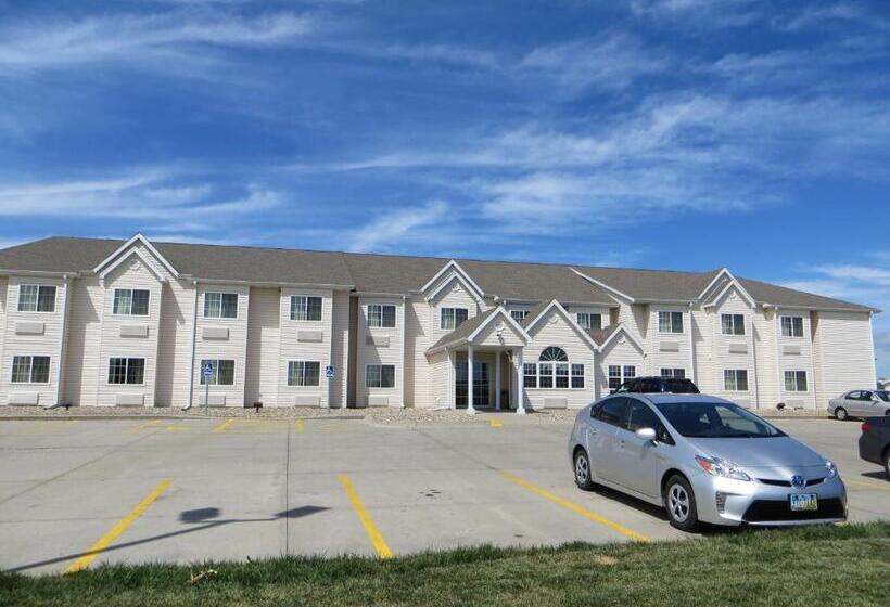 Microtel Inn & Suites By Wyndham Colfax