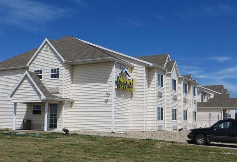 Microtel Inn & Suites By Wyndham Colfax