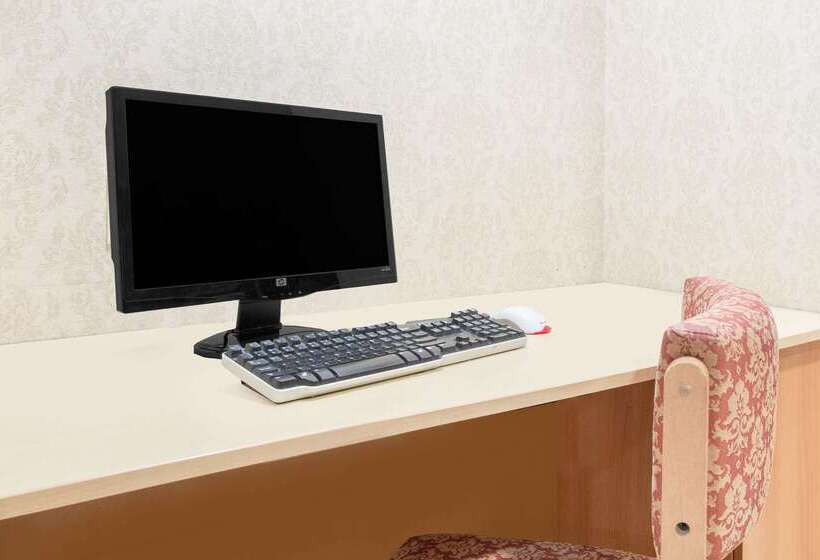 Microtel Inn & Suites By Wyndham Colfax