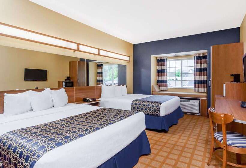 Microtel Inn & Suites