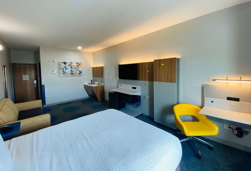 Microtel Inn And Suites By Wyndham