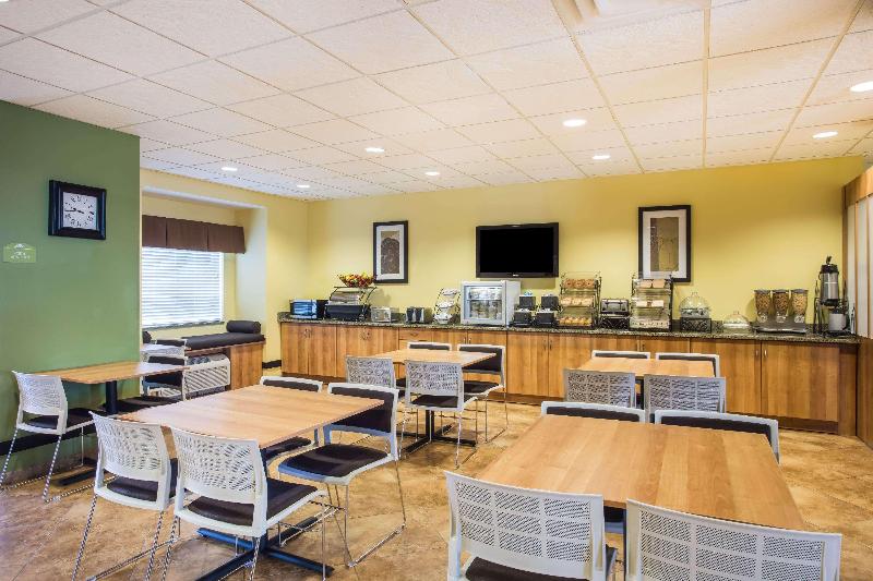 Microtel Inn And Suites By Wyndham