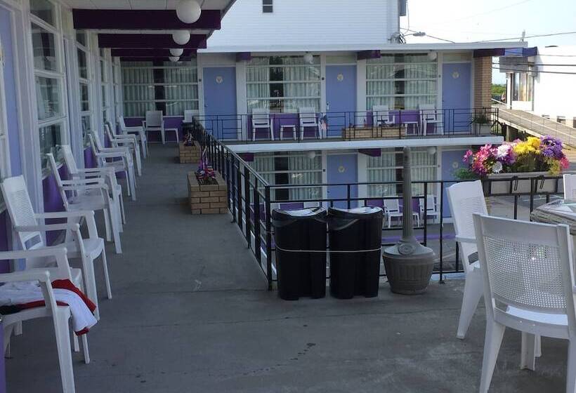 Monaco Motel  Wildwood
