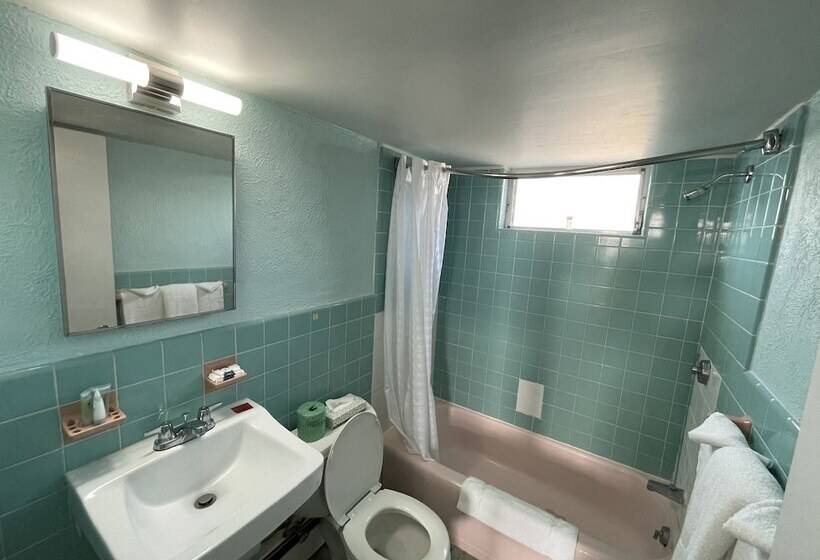 Monaco Motel  Wildwood