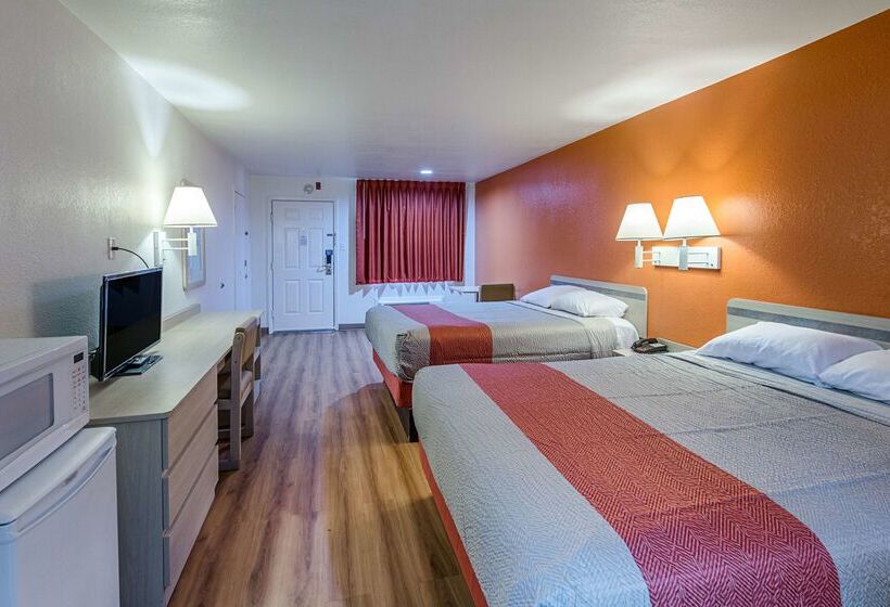 Motel 6 Lancaster, Tx  Desoto  Lancaster