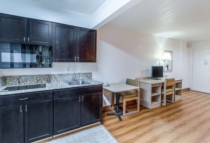 Motel 6 Lancaster, Tx  Desoto  Lancaster