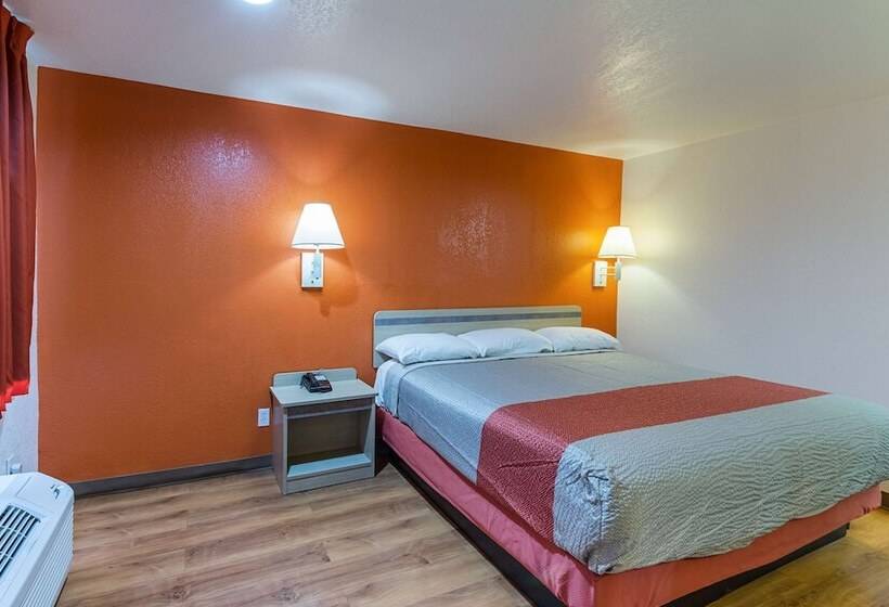 Motel 6 Lancaster, Tx  Desoto  Lancaster