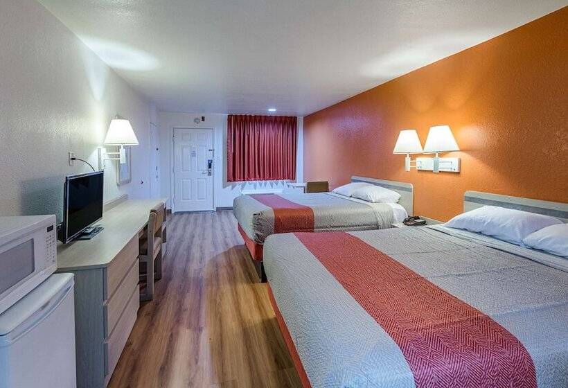 Motel 6 Lancaster, Tx  Desoto  Lancaster