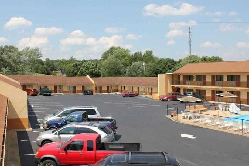 فندق على الطريق Andrew Johnson Inn