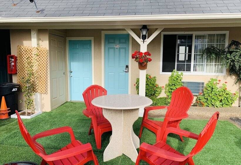 汽车旅馆  Central Coast Inn  Cayucos