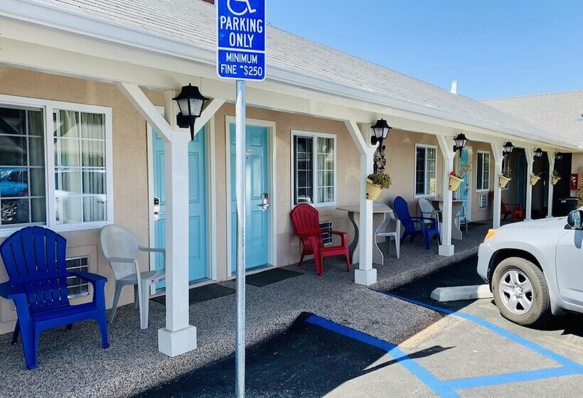 汽车旅馆  Central Coast Inn  Cayucos