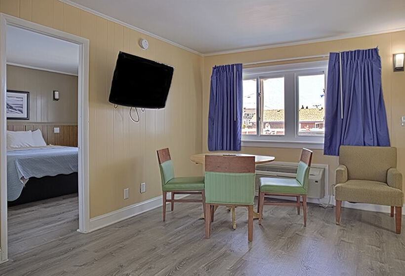 فندق على الطريق Colonial Inn