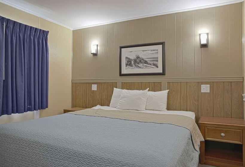 فندق على الطريق Colonial Inn