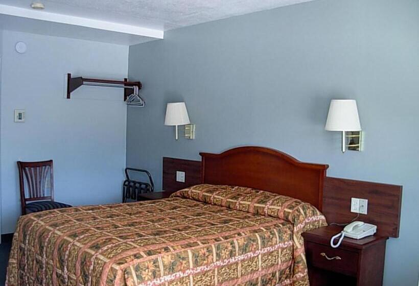 فندق على الطريق Economy Inn