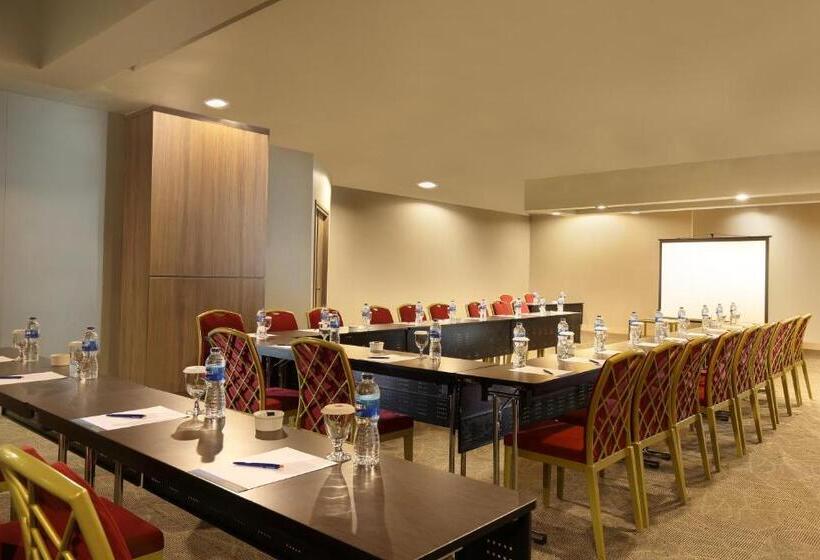 Novotel Jakarta Gajah Mada