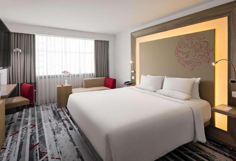 Novotel Jakarta Gajah Mada