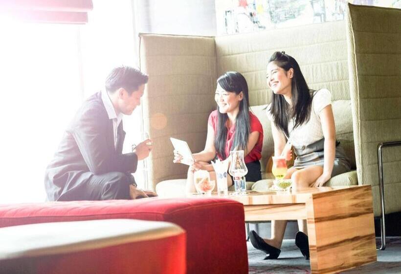 Novotel Jakarta Gajah Mada