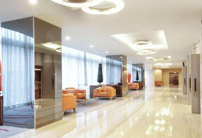 Novotel Jakarta Gajah Mada