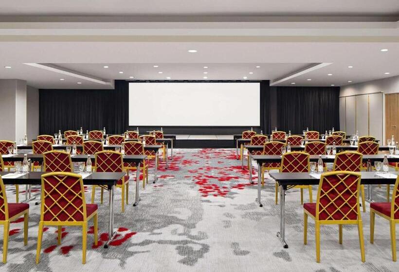 Novotel Jakarta Gajah Mada