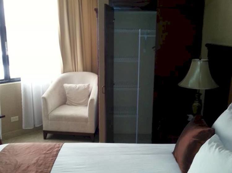 Panama Studio Apartments