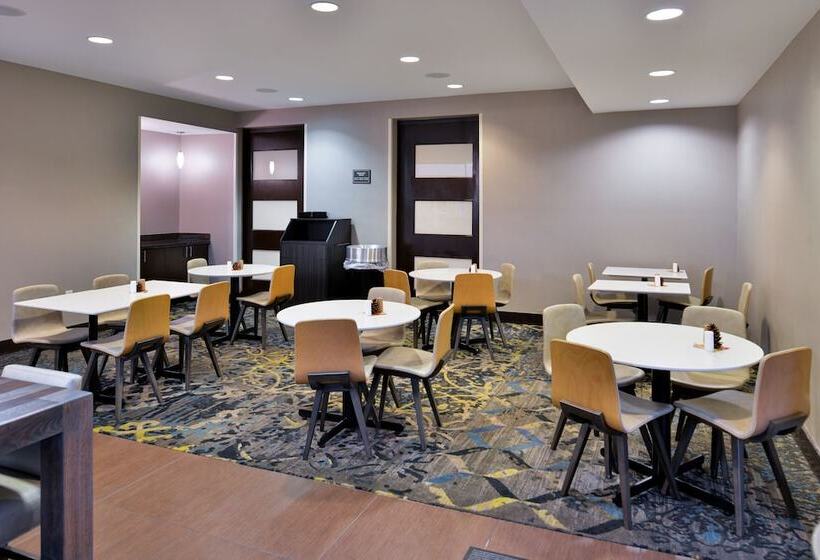 Residence Inn By Marriott Coralville