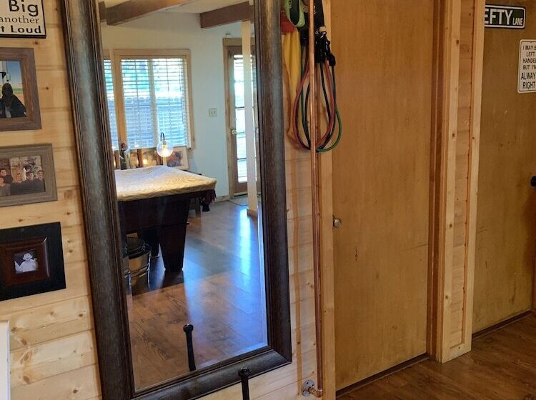 渡假胜地 Golden Bear Cottages